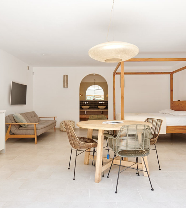 Resa estates villa es cubells frutal summer luxury studio.png